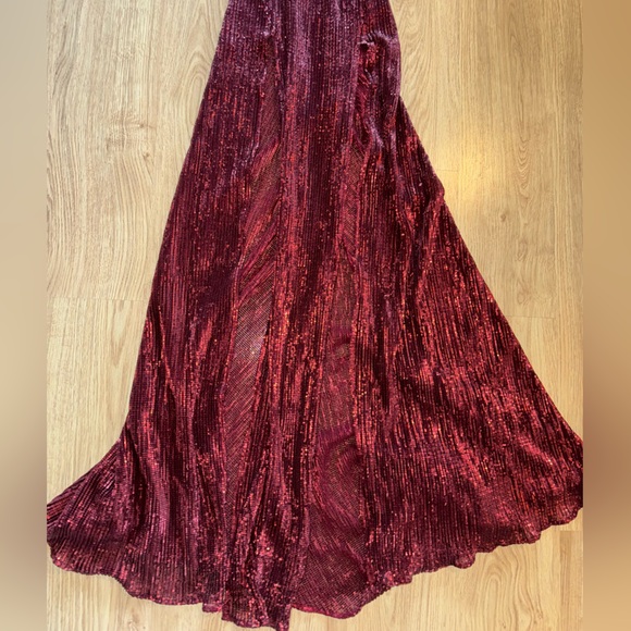 Abyss by abby red sequin dress - Picture 4 of 6